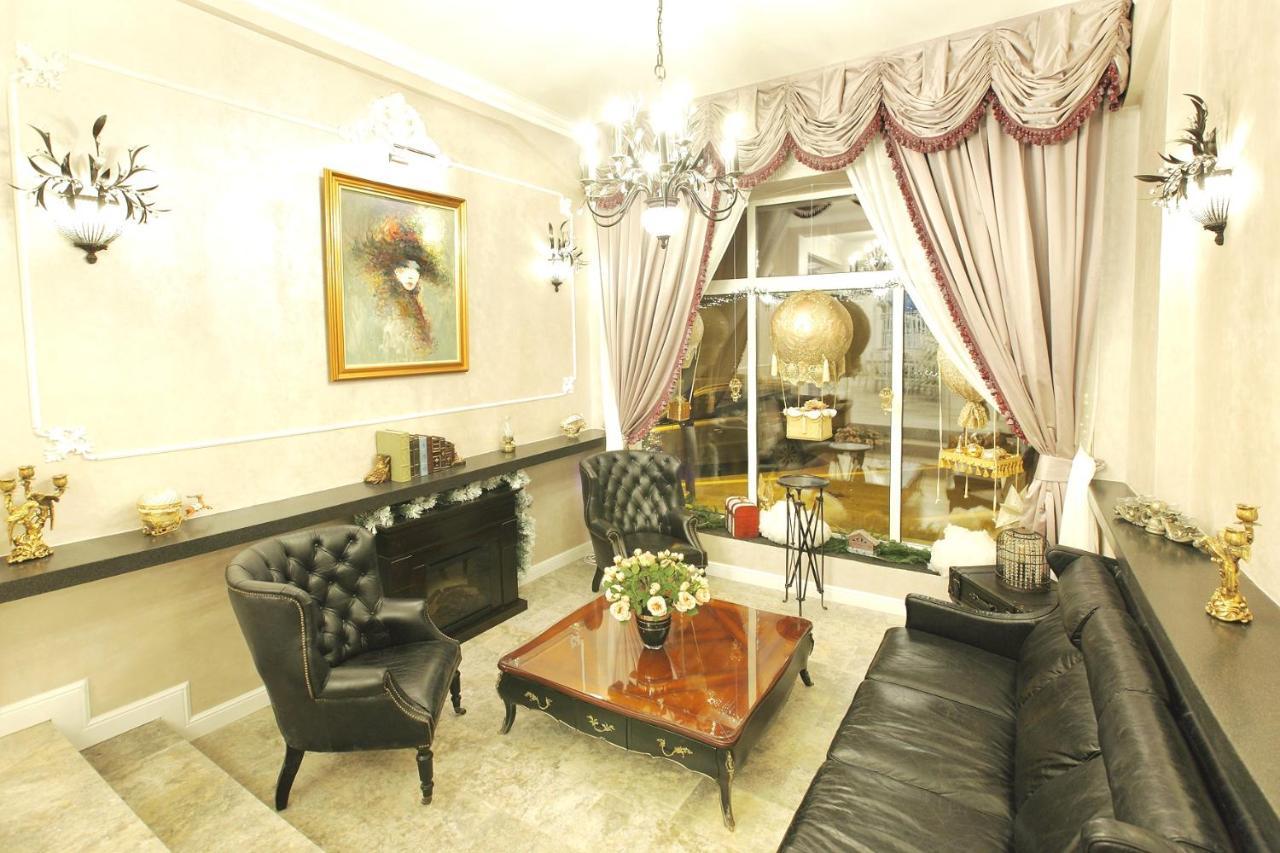 Excelsior Boutique Hotel Сіная Екстер'єр фото