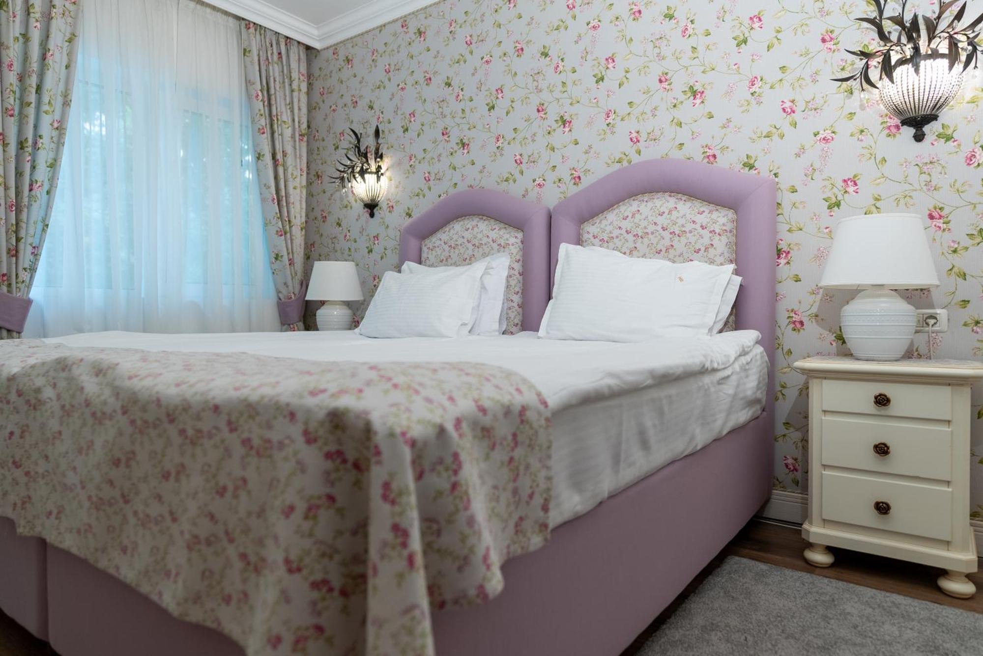 Excelsior Boutique Hotel Сіная Екстер'єр фото