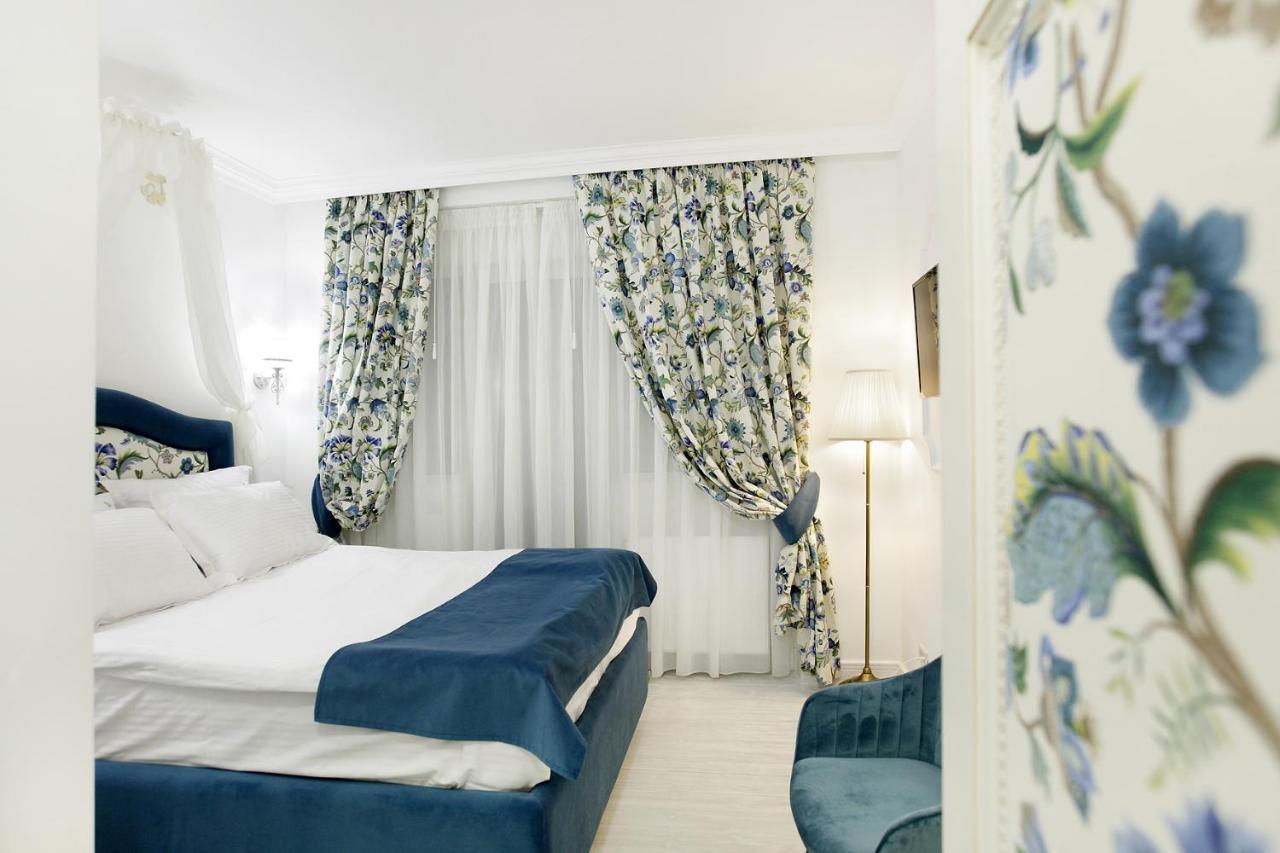 Excelsior Boutique Hotel Сіная Екстер'єр фото