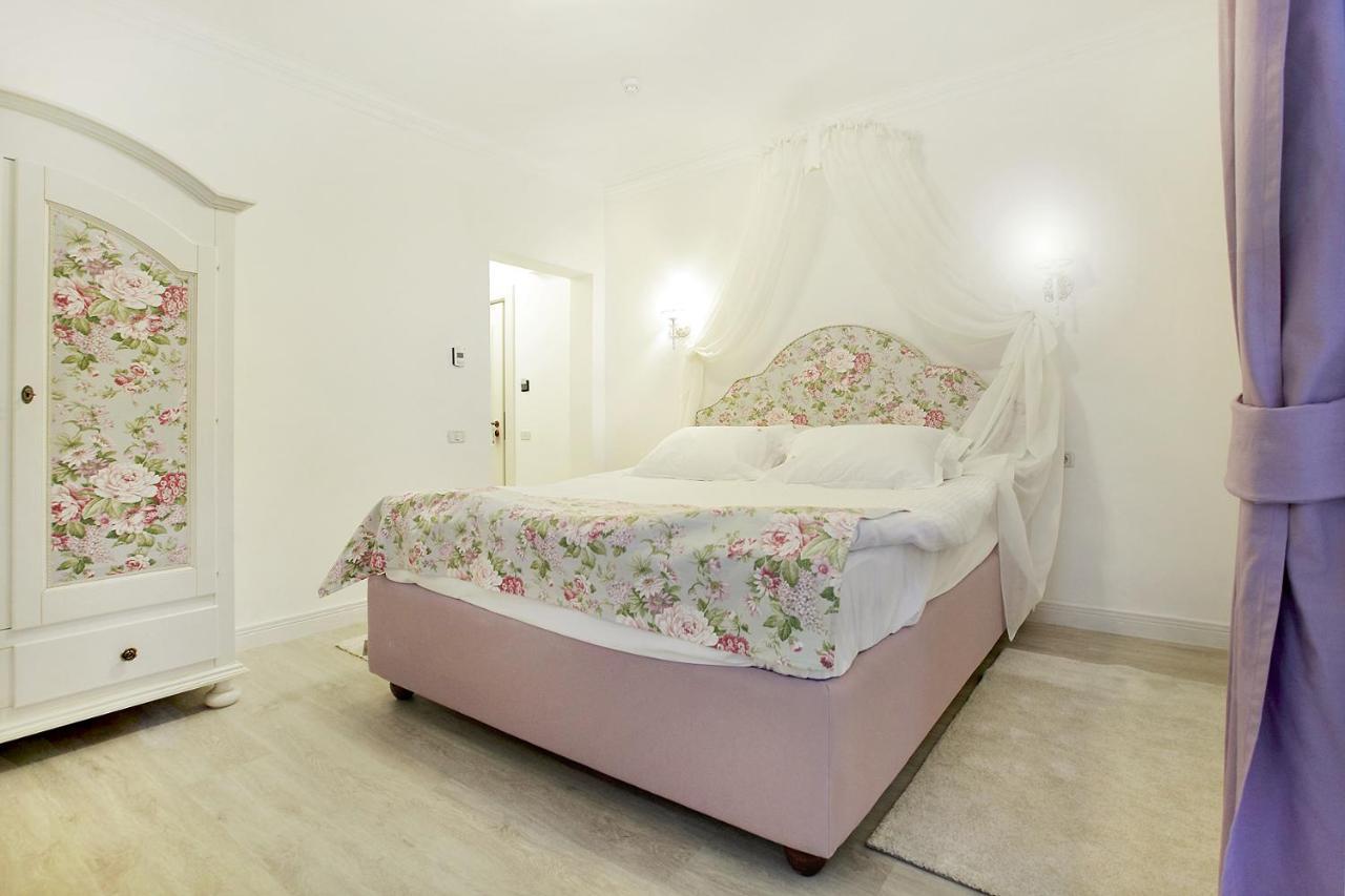 Excelsior Boutique Hotel Сіная Екстер'єр фото