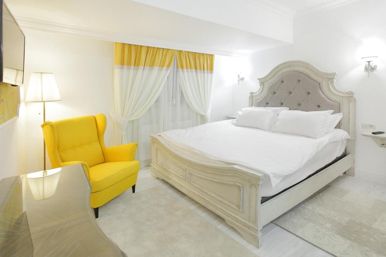 Excelsior Boutique Hotel Сіная Екстер'єр фото