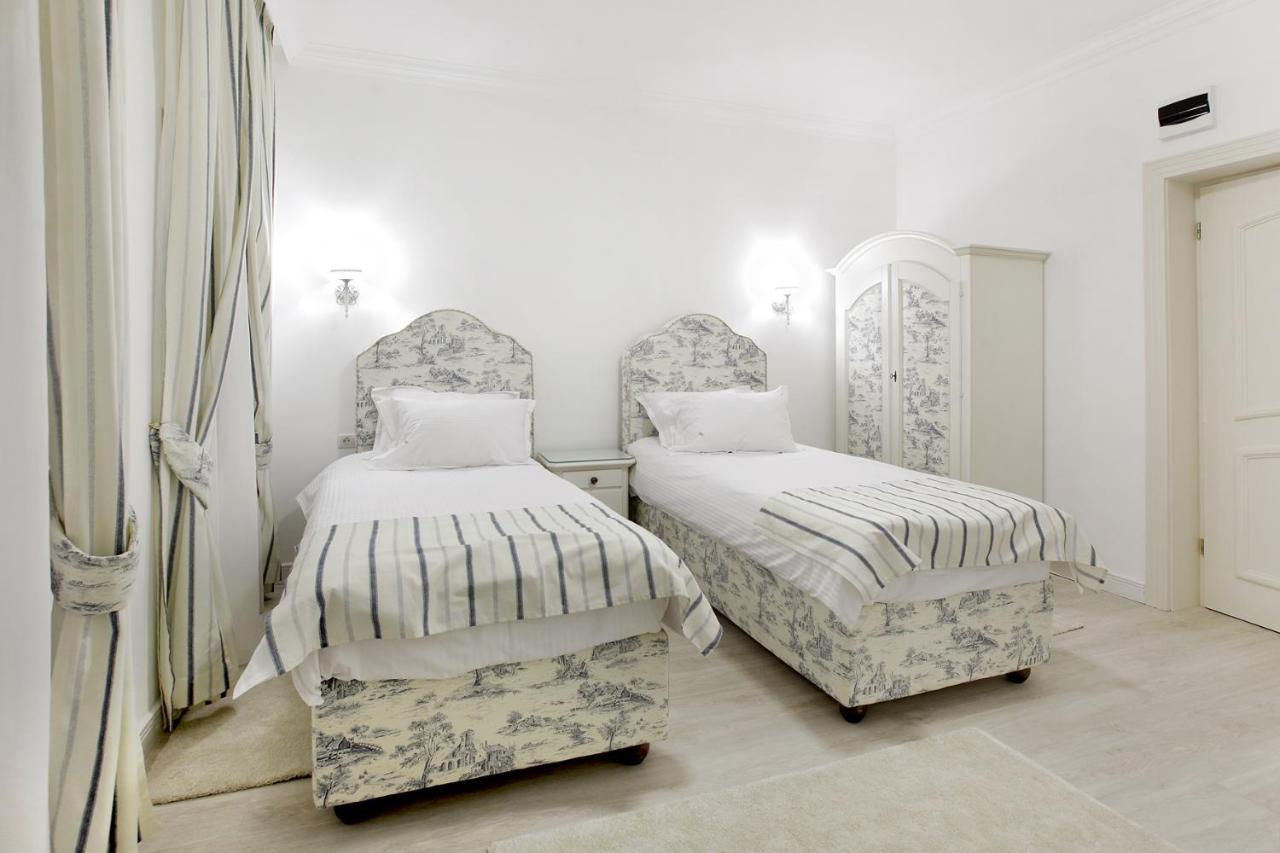 Excelsior Boutique Hotel Сіная Екстер'єр фото